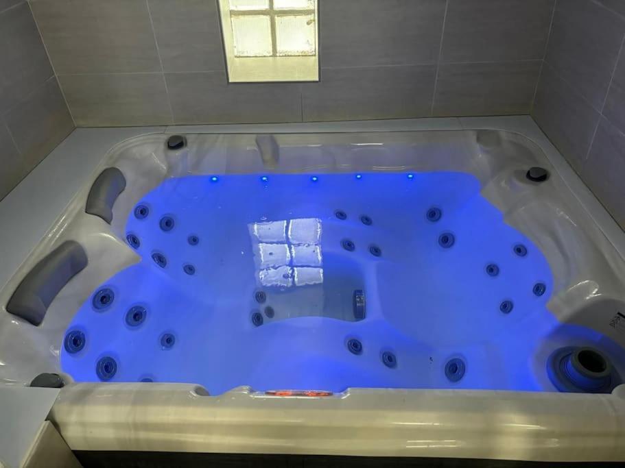 Ferienhaus Maison Hyper Centre Jacuzzi